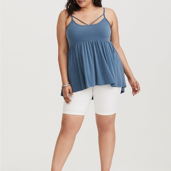 torrid Pants - Torrid Bermuda Short - Distressed White Wash Sz10